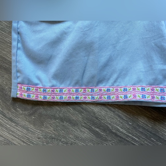 Vintage 70s 80s Flower Applique & Ribbon Embellished High Waisted Shorts. Size S - Picture 4 of 12